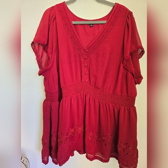 torrid Tops - Torrid Scarlet Floral Blouse